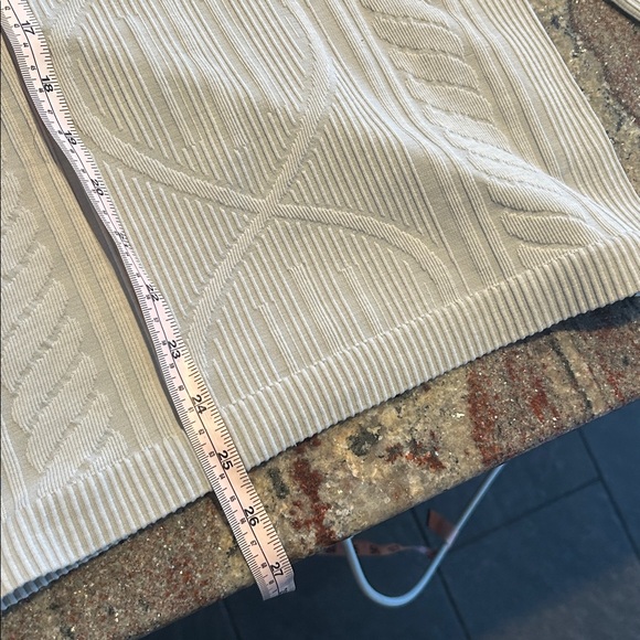 Lululemon Rest Less Pullover - Picture 4 of 4